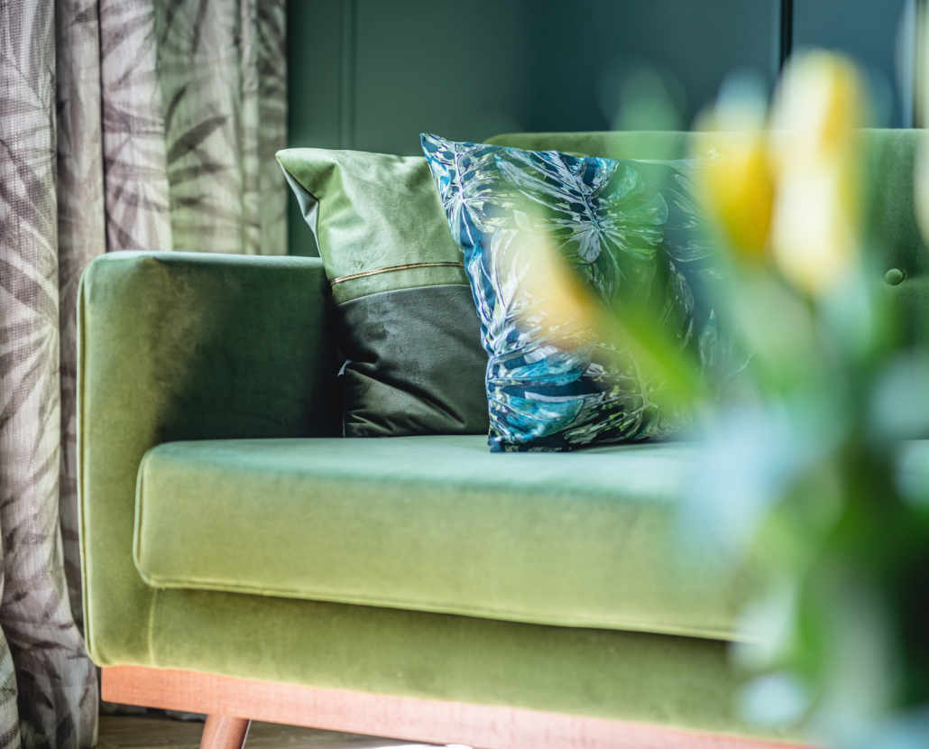 S klikom na gumb ”Naroči globinsko čiščenje sedežne garniture”